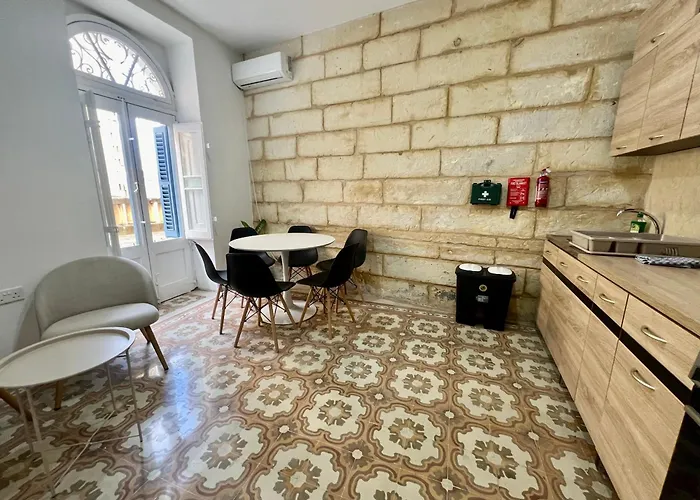 Feriehus Turretta Stay- 3 Bedroom Townhouse In Vittoriosa, Three Cities *