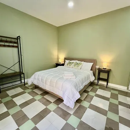 Casa de Férias Turretta Stay- 3 Bedroom Townhouse In Vittoriosa, Three Cities
