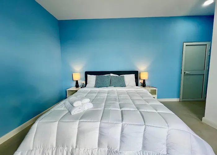 Case de vacanță Turretta Stay- 3 Bedroom Townhouse In Vittoriosa, Three Cities